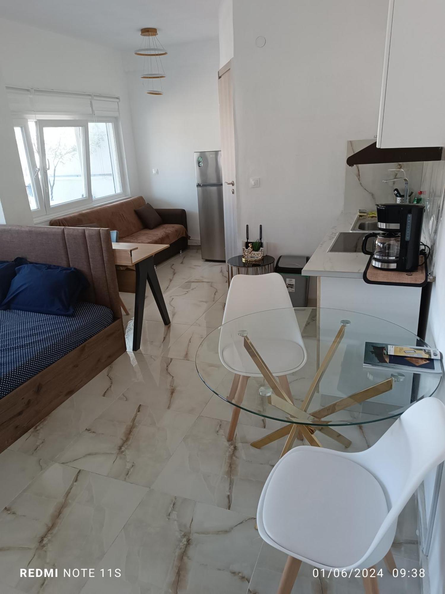 Zara'S Boutique Apartment Thessaloniki Exterior photo