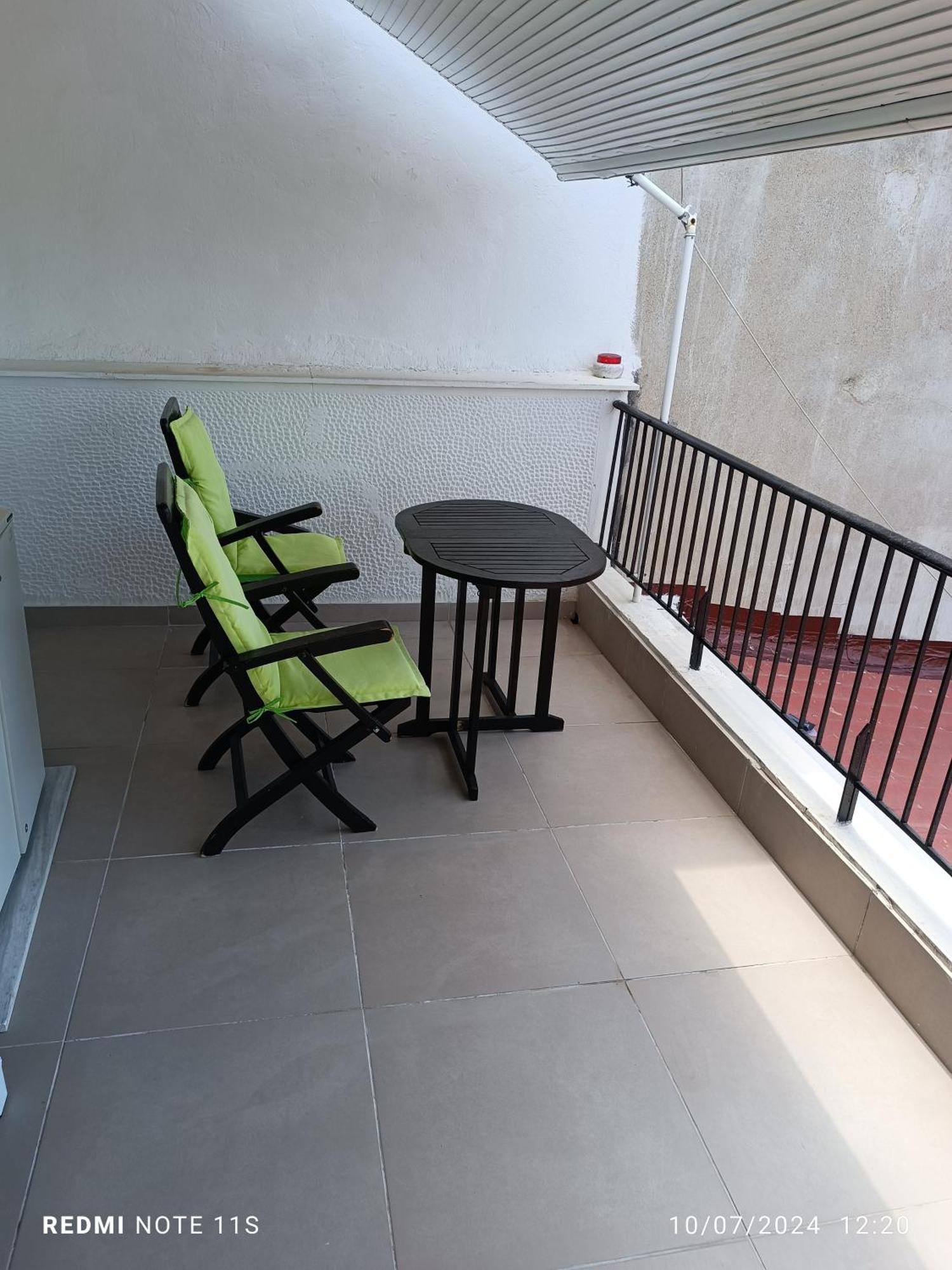 Zara'S Boutique Apartment Thessaloniki Exterior photo